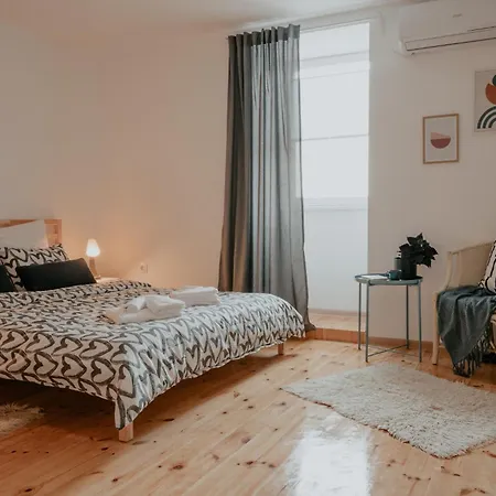 Artiesta - 5 * Sofya