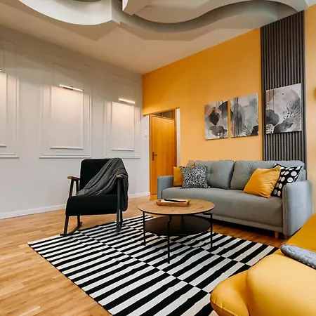 Apartment Artiesta - 5 *